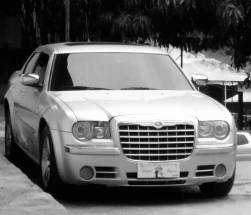 Chrysler 300C Prata Blindado - Chofer das Noivas